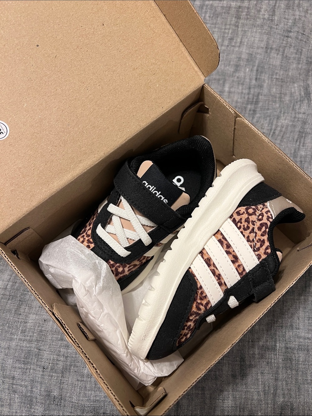 Adidas Run 70s 2.0 Shoes